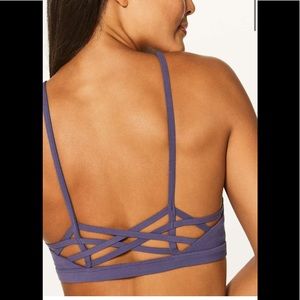 Lululemon Twist & Reach Bra Viola